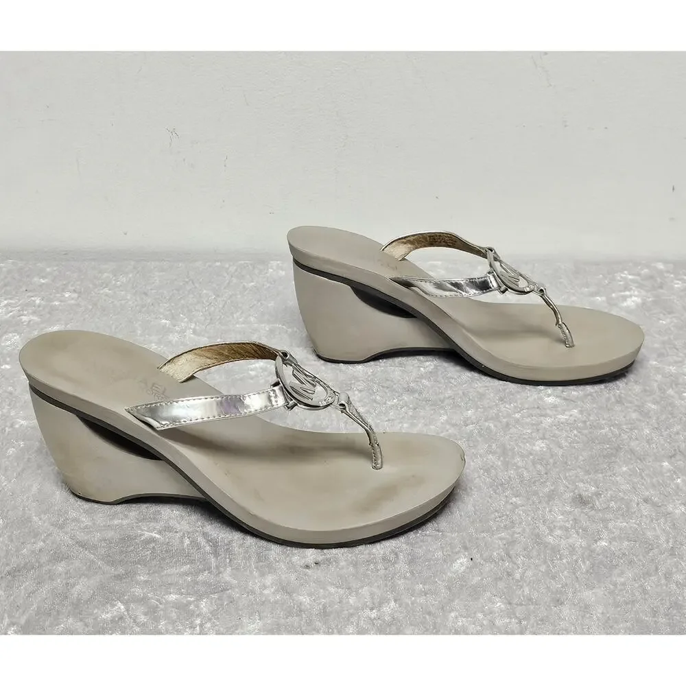 Michael Kors Warren Women Metallic T-Strap Thong Wedge Sandals-Size 7M